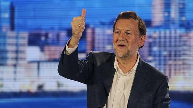 Rajoy, tras la agresión, en el mitin de La Coruña