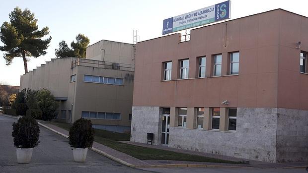 Fachada del hospital Virgen de Gracia de Manzanares, donde están ingresados la mayoría de los 23 hospitalizados por el brote de legionela