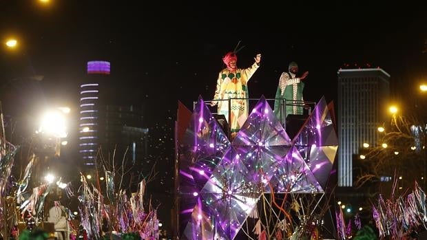 Sus majestades los Reyes Magos de Oriente, a su paso por la Castellana