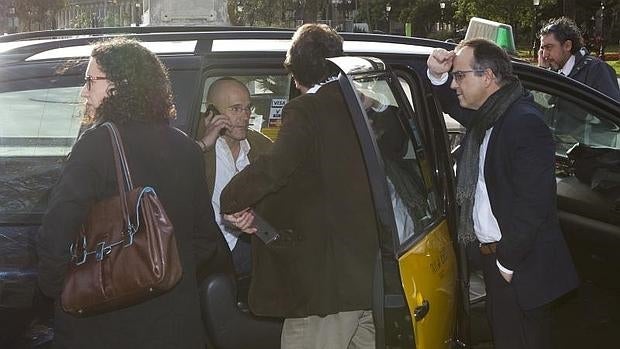 JxSí y CUP mantienen abierta la negociación tras reunirse sin lograr acuerdos