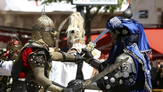 Desfile de Moros y Cristianos en Alcoy