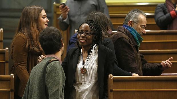 Imagen de algunos diputados de Compromís-Podemos en el Congreso