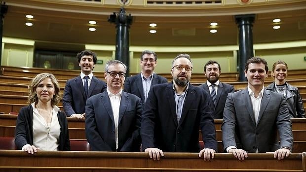 Rivera: «La capacidad de inventiva del PSOE nos tiene desconcertados»