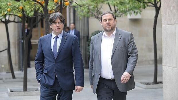 Puigdemont y el vicepresidente de la Generalitat, Oriol Junqueras, el pasado jueves