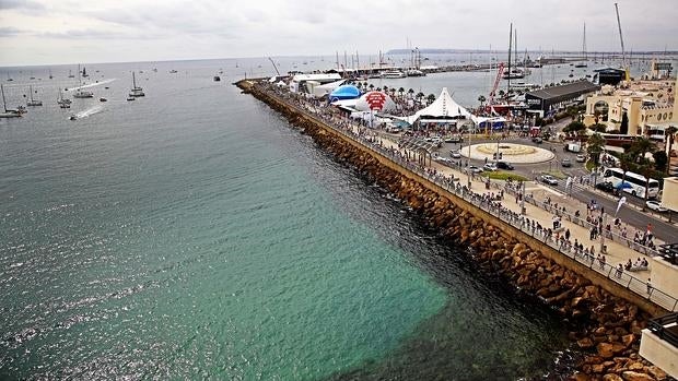 Ambiente durante la última salida de la Volvo Ocean Race de Alicante