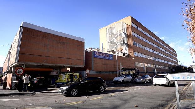 Entrada del servicio de Urgencias del hospital Virgen de la Salud de Toledo