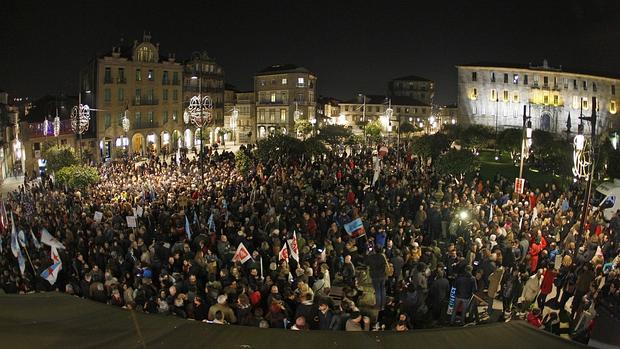 Manifestación por las calles de Pontevedra