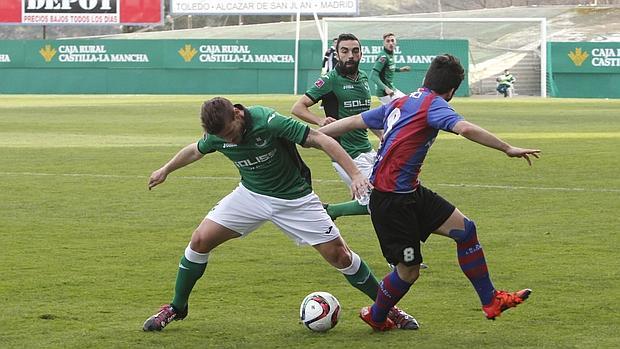 2-1: El Toledo derrota con justicia al Leioa, en un choque con final polémico