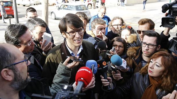 Justicia denuncia que el asesor Luis Salom ha entrado a declarar de forma «irregular»