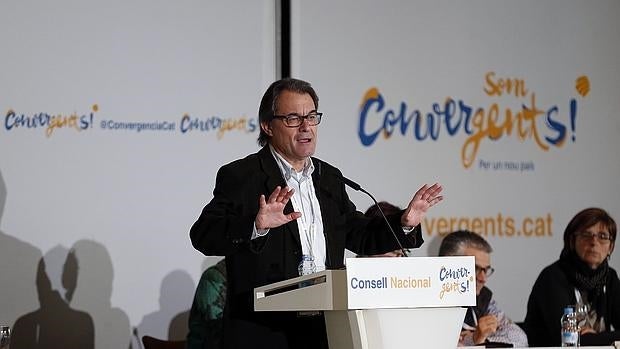 Artur Mas, el pasado sábado, se dirige al Consejo Nacional de CDC