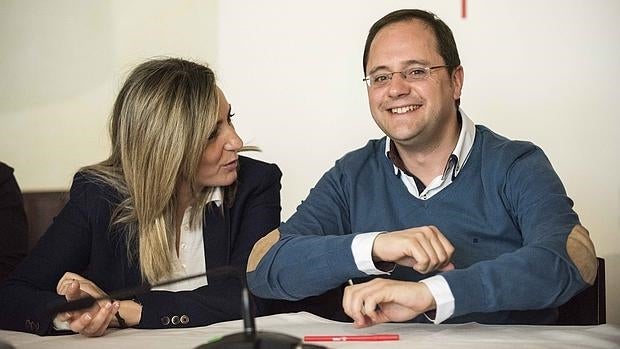 César Luena, secretario de Organización del PSOE, en un acto con alcaldes socialistas en Castilla-La Mancha