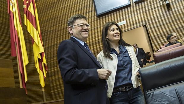 La consellera de Sanidad, Carmen Montón, junto al presidente de la Generalitat, Ximo Puig