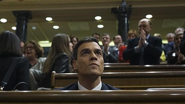 El Congreso tumba a Sánchez con una derrota histórica