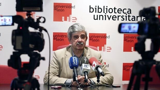 La Universidad de León acude hoy a las urnas para elegir a su rector