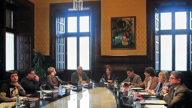 Imagen de una reunión de la Measa del Parlament