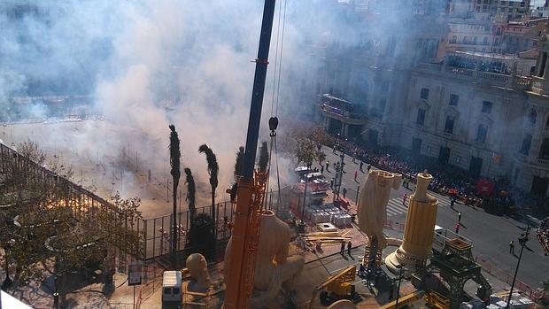 Vídeo: una mascletà con sorpresas para entrar en el fin de semana preludio de la fiesta