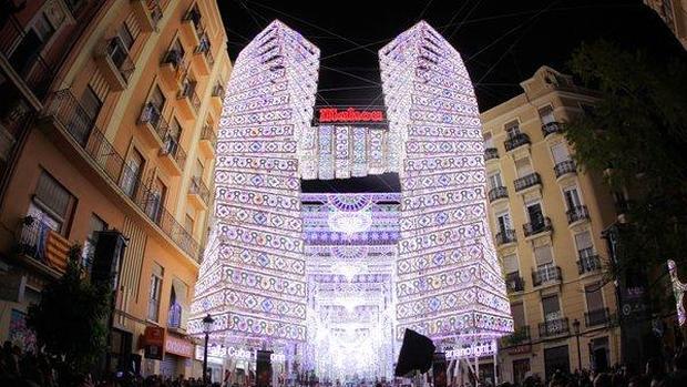 Cuba-Literato Azorín se impone a Sueca como la mejor calle iluminada de Valencia
