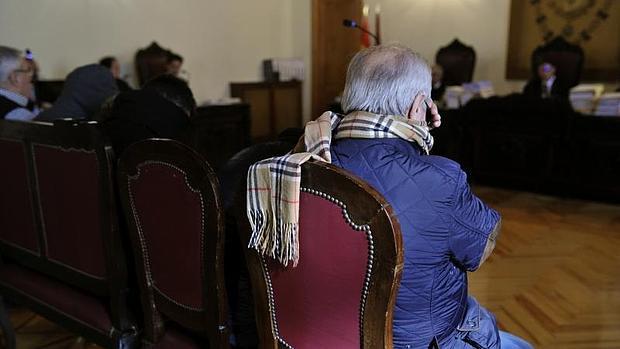Vista del tercer día del jucio contra contra el exalcalde de Seseña José Luis Martín (PSOE), tres de sus hijos y dos promotores por un presunto delito de blanqueo de capitales, en la Audiencia Provincial.