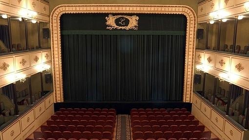 Interior del teatro Liceo de Salamanca