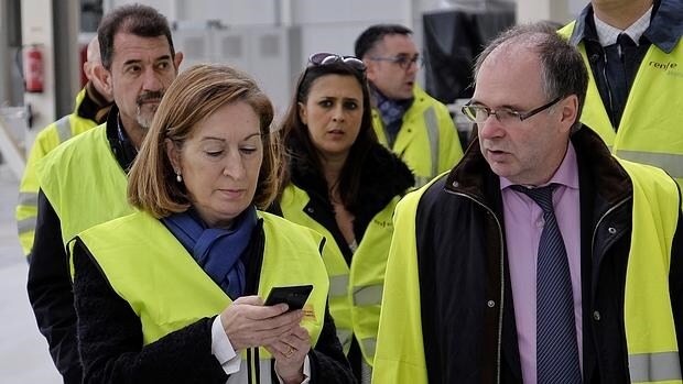 La ministra Ana Pastor ha seguido las noticias de los atentados desde Valladolid