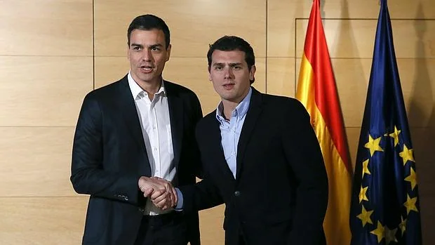 Pedro Sánchez y Albert Rivera, este martes en el Congreso de los Diputados