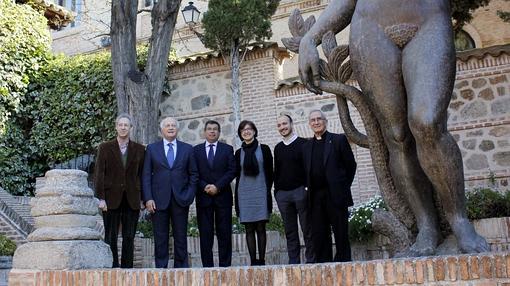 Autoridades que acudieron a la presentación del programa de actividades