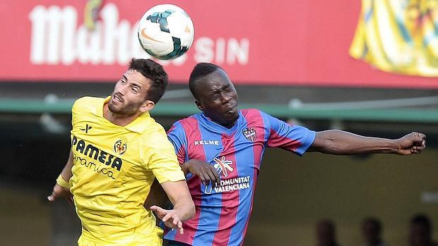 Mateo Musacchio durante un partido ante el Levante