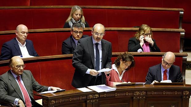 Eusebio Monzó, durante el pleno celebrado ayer en el Ayuntamiento