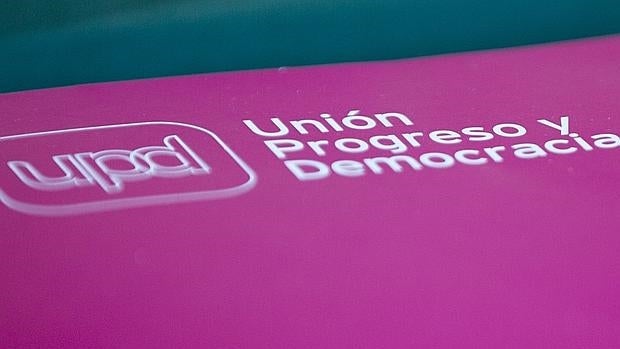 La eurodiputada de UPyD Beatriz Becerra y otros 28 afiliados se dan de baja del partido