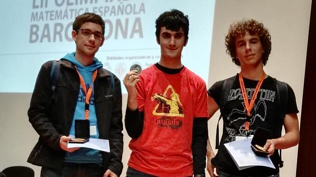 Los tres alumnos de la región que han conseguido los máximos galardones