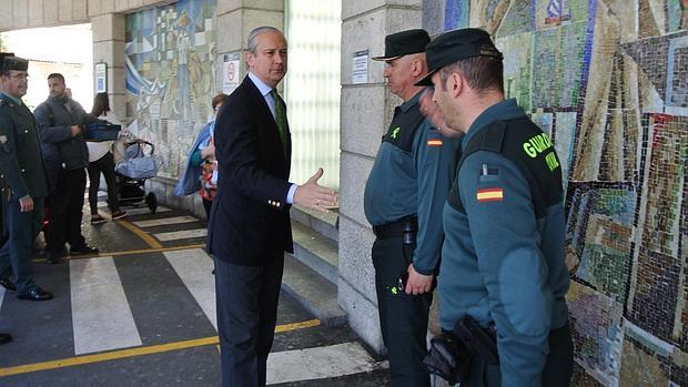 Estables dentro de la gravedad los dos guardias civiles heridos en el accidente de Casarrubios del Monte