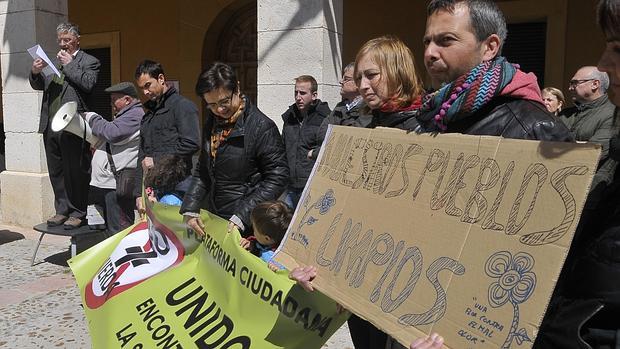 Manifestación en Fuentepelayo «por una comarca libre de contaminación»