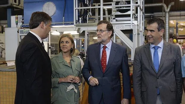 El presidente en funciones, Mariano Rajoy, en una visita preelectoral a Guadalajara