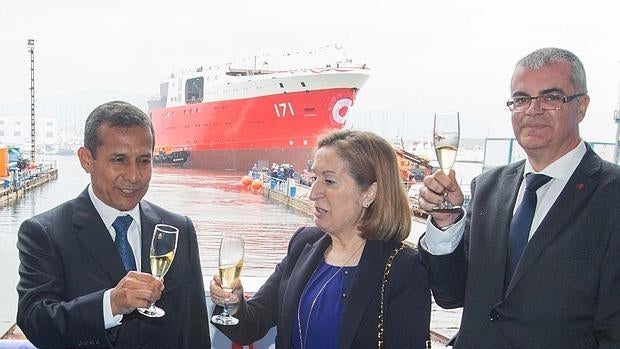 Ollanta Humala, Ana Pastor y Santiago Villanueva, este sábado en Vigo