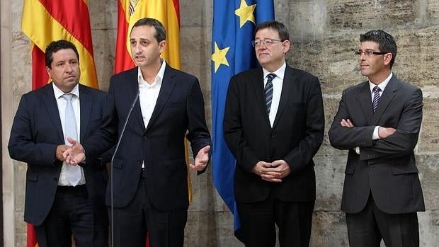 Sánchez, junto a Puig y el presidente de la Diputación de Castellón, Javier Moliner.