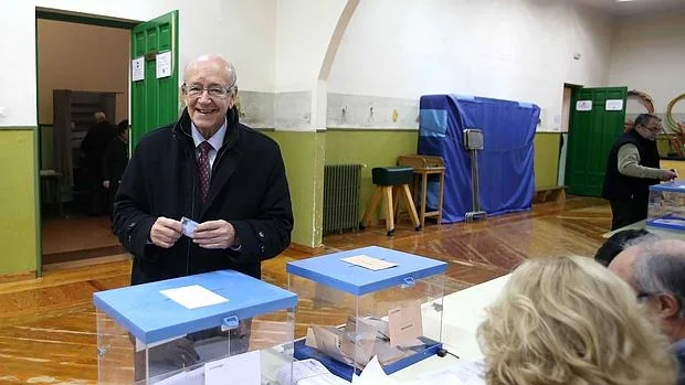 Carlos Sánchez Reyes, durante la jornada electoral del pasado 20 de diciembre
