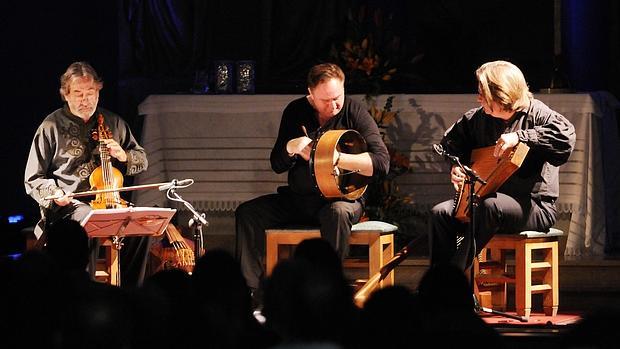 Jordi Savall, Andrew Lawrence-King y Frank McGuire