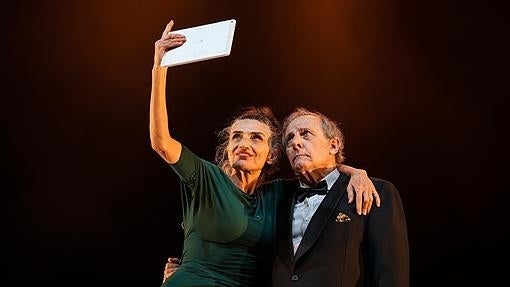 Ángela Molina y Emilio Gutiérrez Caba, en «César y Cleopatra»