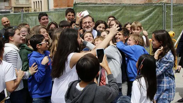 Imagen de Rajoy durante su visita a Alicante del pasado mes de abril