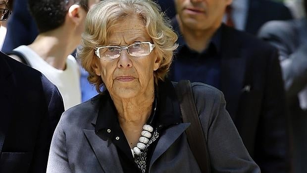 Carmena, obligada a reestructurar su oficina antidesahucios