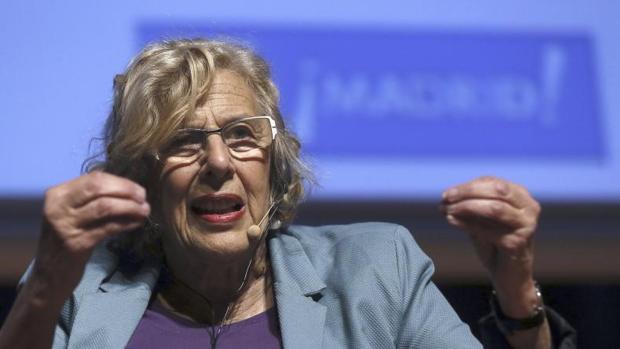 Carmena planta a Ana Pastor para hablar de la operación Chamartín