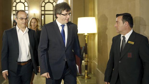 Puigdemont dará por roto el pacto con la CUP cuando se consume su veto a los Presupuestos