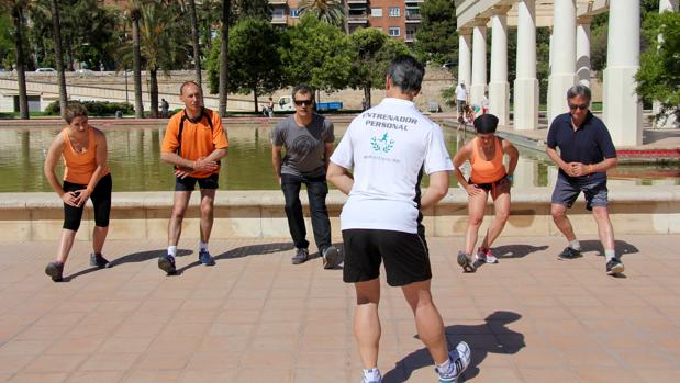 Toni Cantó y Vicente Ten, junto al entrenador personal este lunes en Valencia