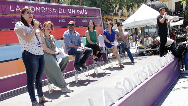 Los intervinientes durante el acto en Zocodover