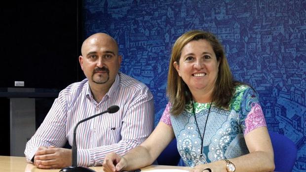 Ángel Ortega y Rosana Rodríguez, durante la rueda de Prensa