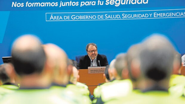 El delegado del Área de Seguridad y Emergencias del Ayuntamiento de Madrid, Javier Babero