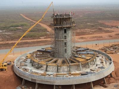 La empresa vasca Ulma hizo la torre de control del Aeropuerto de Dakar