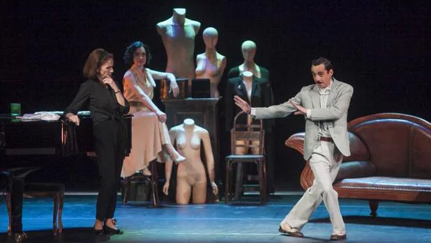 Un momento de la obra «Kathie y el Hipopótamo», premio Teatro de Rojas