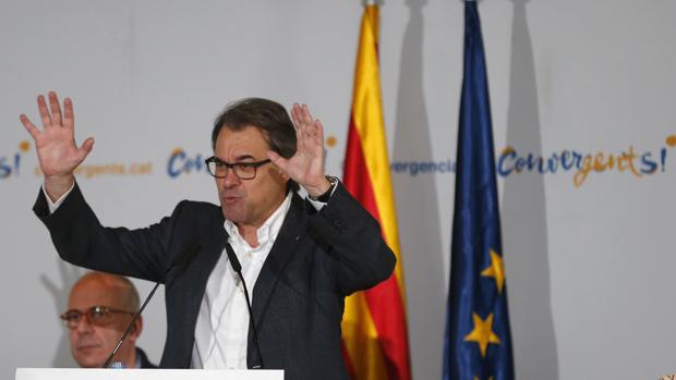 Artur Mas en su último discurso como presidente de la Generalitat ante el Consell Nacional de CDC