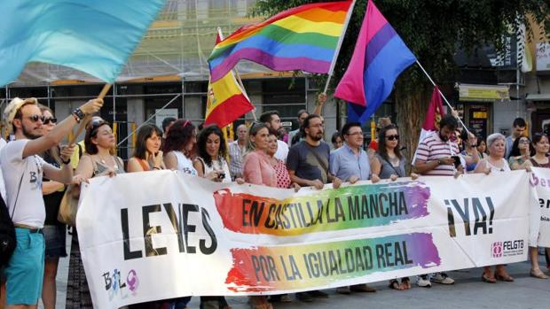 La asociación Bolo-Bolo entrega los premios «Javier Fernández»